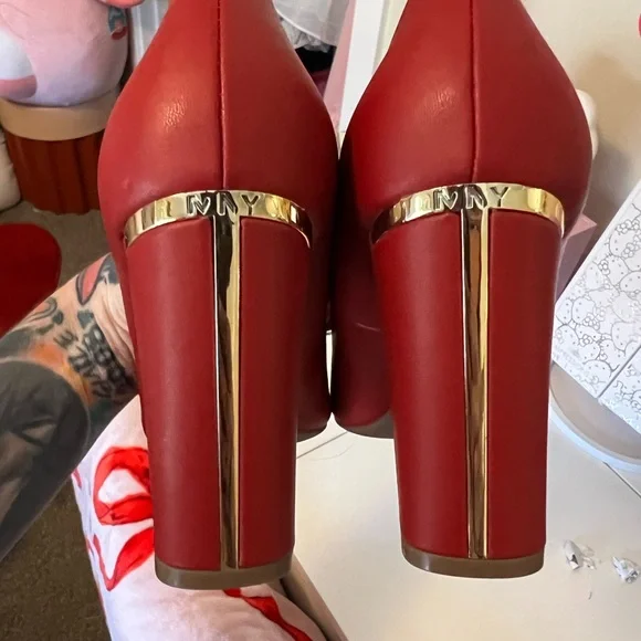 Marc New York Red Women's Heels - Picture 2 of 3